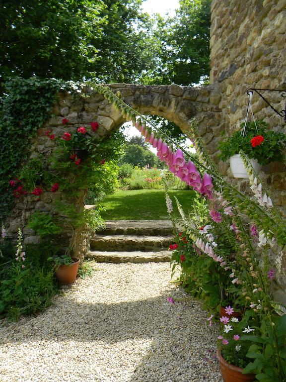 Bed and Breakfast Le Domaine De L'Arche à Plouasne Extérieur photo